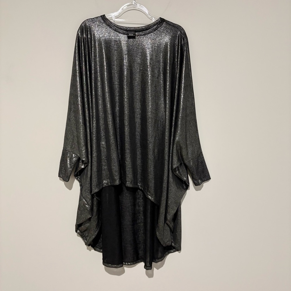 Shawl‎ Dawls Carditop convertible batwing metallic shimmer silver one size